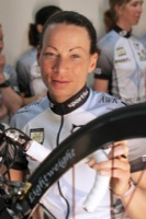 Tanja HENNES
