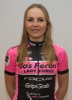 Nancy VAN DER BURG