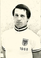 Robert CSENAR