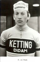 Aad VAN DEN HOEK